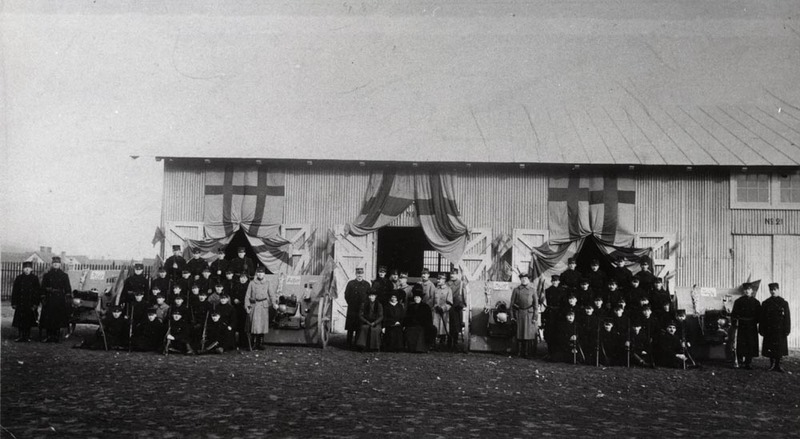 Fotot tagit år 1911 å Norra Kasern där 