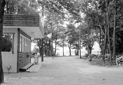 Kiosken på Korsholmen i Bromölla 1969.