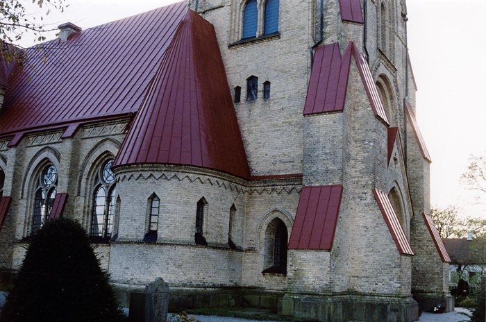 Håslövs kyrka. Renovering av tak 2001.