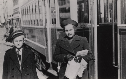 Okt. 1938. Marianne och Eskil i Malmö.