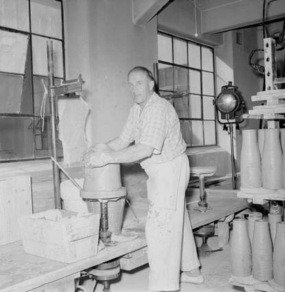 Iföverken, isolatorfabriken,1952.