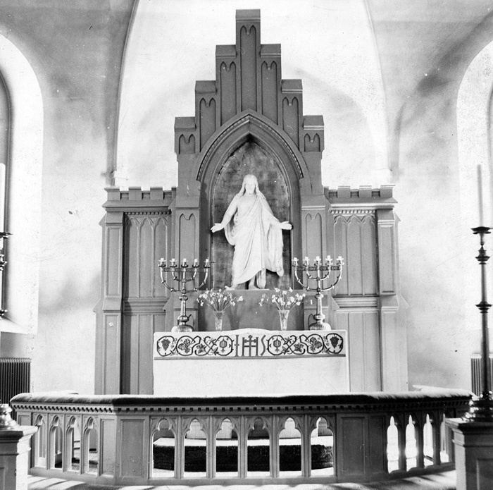 Altaret i Husie kyrka.