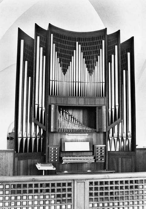 Vä kyrka, orgel.