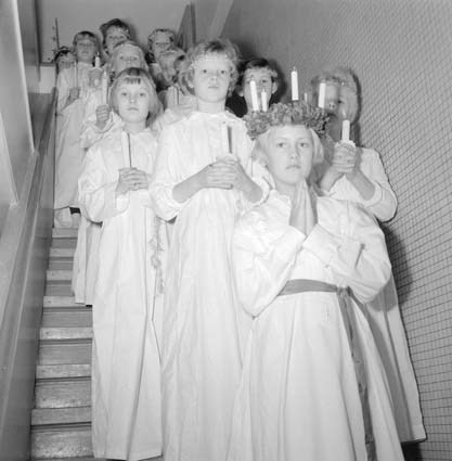 Lucia med tärnor i Bromölla folkskola1960.