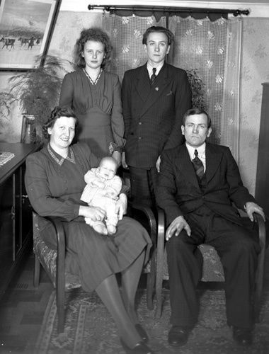 Hjalmar Perssons familj Vånga.