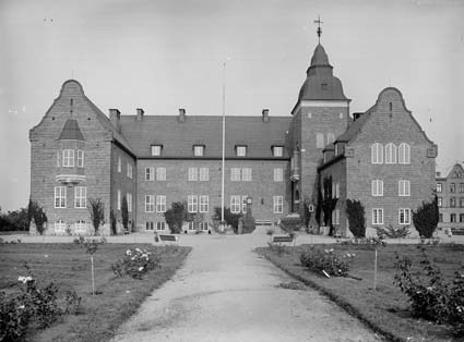 F.d. Tekniska skolan, Kristianstad, nuvararande...