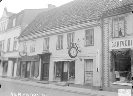 Bagare Olanders hus på Östra Storgatan, sederme...