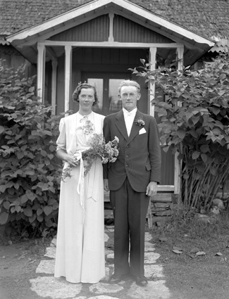 Elsa och Hugo Österberg 28/7 1940, brudparet, S...