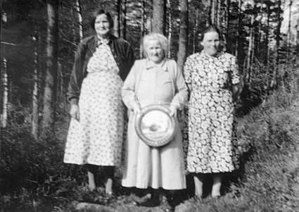 Hannas syster Anna Bengtsson (68), Hanna och ku...
