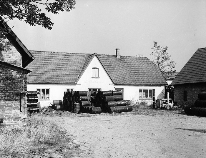 Nils Olssons gård, Tågarp nr 5. Gårdsinteriör. ...