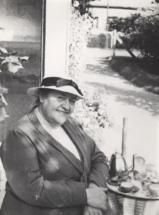 Agnes 1936.