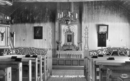 Interiör av Jukkasjärvi kyrka.