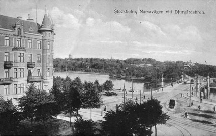 Stockholm,  Narvavägen vid Djurgårdsbron.