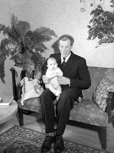 Johan Andersson och sonen Sven-Erik, Dyneboda.
