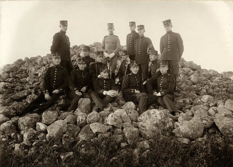 Gruppfoto på officerare å Kronobergshed.