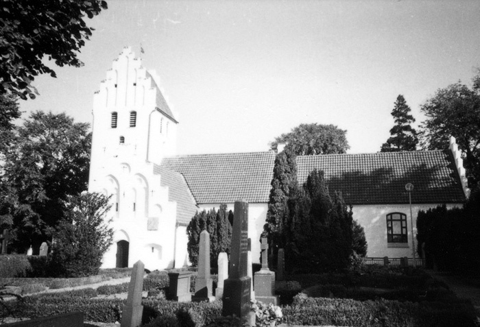 Burlövs gamla kyrka efter renoveringen 1985.