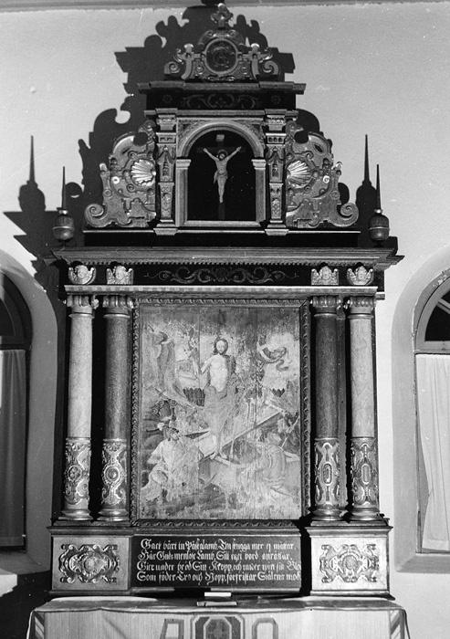 Blentarps kyrka. Altaruppsatsen från 1603 efter...