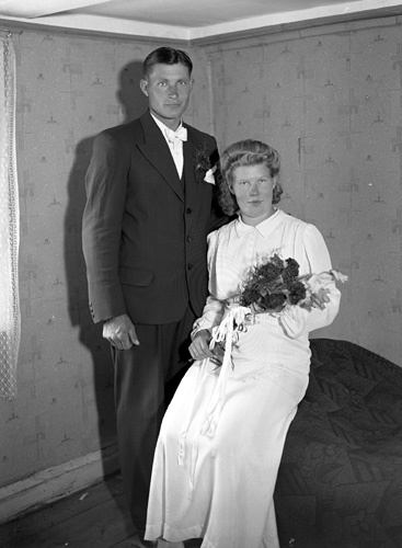 Karl Hansson bröllop inne sitt. Snäckestad.