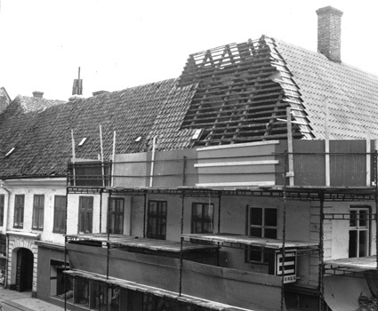 Omläggning av taket på fastigheten V. Storgatan...