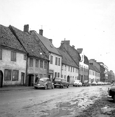 Östra Vallgatan, tidigare Östra Smalgatan, 22-2...