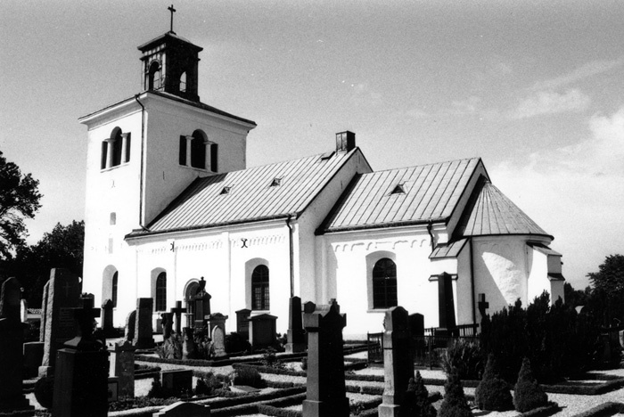 Gislövs kyrka och kyrkogård.