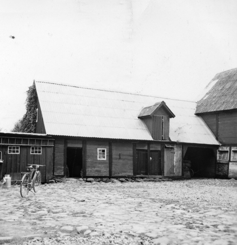 Tykarp nr 1, bondgård. Ägare 1954: Sven Åke Sve...