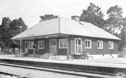Satserup, Stationen.