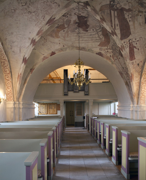 Kyrkorummet i Linderöds kyrka. 2011-10-31.