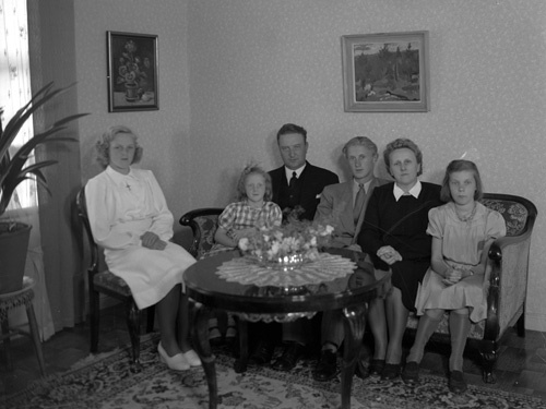 Familjen Lindgren, Vånga Alle.