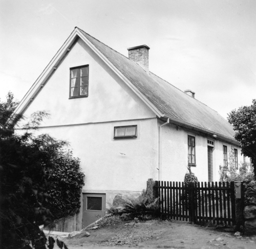 Tykarp, bondgård. Ägare 1954: Nils Persson.