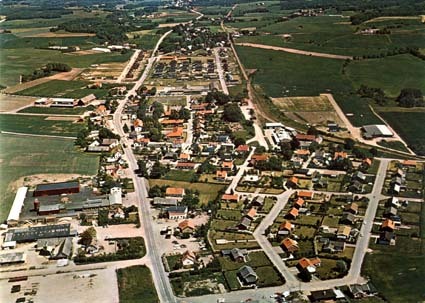 Flygfoto över Östra Ljungby.