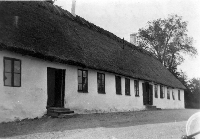 Kyrkheddinge gamla prästgård, byggd 1781, riven...
