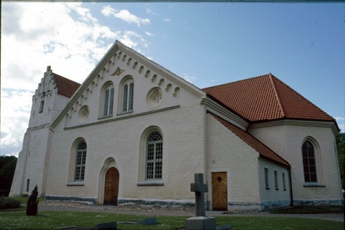 Ivetofta kyrka. 2000-05-30