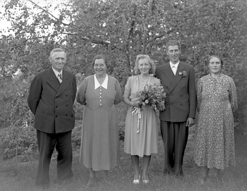 Kjellströms Herr, fru, brudparet o Amanda S. Im...