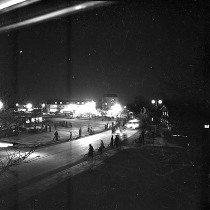 Mosaikhuset i Bromölla, nattfotograferat 1955.