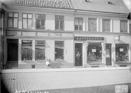 Kaffeboden. Fröken Strengbergs fastighet (1930-...