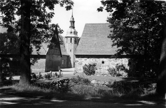 Rosendals slott från 1615. Ägare 1952 var Gerar...