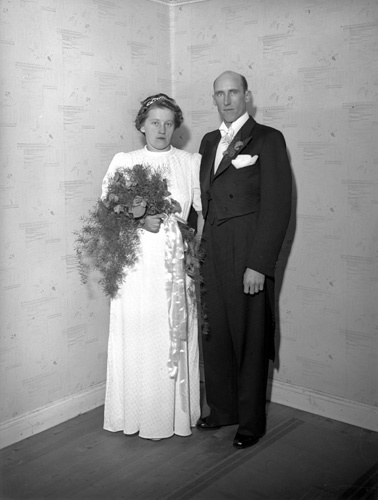Karl och Ester Nilsson brudpar, Vånga.