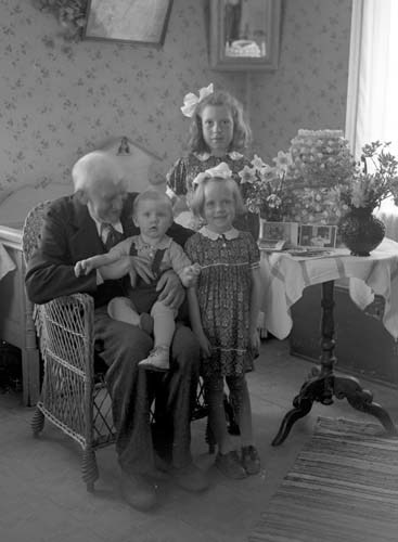 Martin Svensson o Elsa och Hugo Österbergs barn...