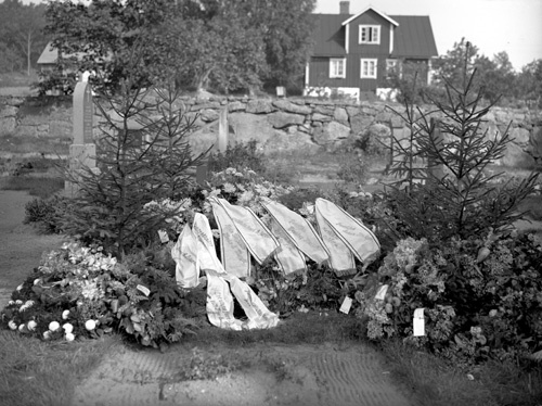 Adolf Jönssons grav Vånga.