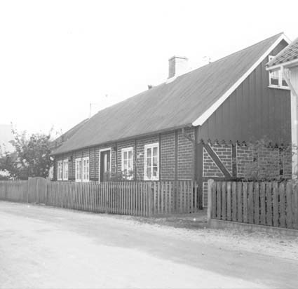 Ägare 1954: Nils Holmqvist.