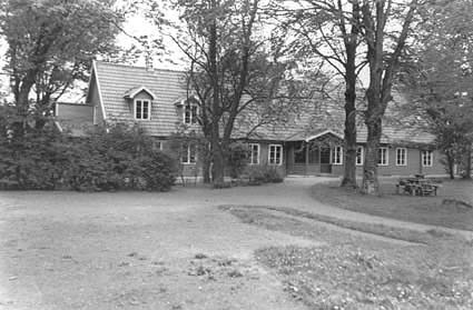 Ägare 1952: Klippans och Vedby pastorat.