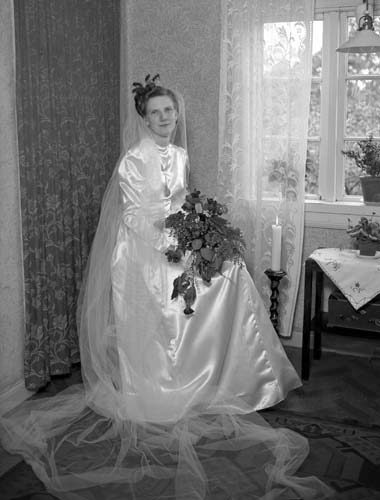 Tyra Persson bruden Myren.
