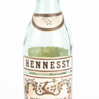 KrM 65/83 91 - Glasflaska Hennessy