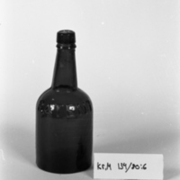 KrM 134/80 6 - Flaska