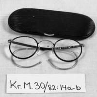 KrM 30/82 14a-b - Glasögon