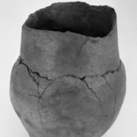KrM 185/71 32 - Keramikföremål