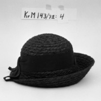 KrM 143/72 4 - Hatt