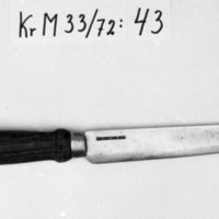 KrM 33/72 43 - Brödkniv
