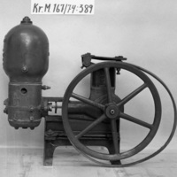 KrM 167/74 389 - Pump
